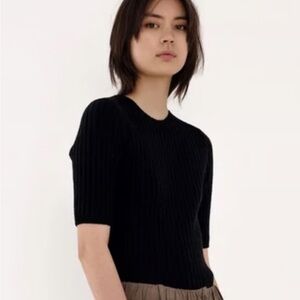 7115 by Szeki Ribbed Molly Knit S